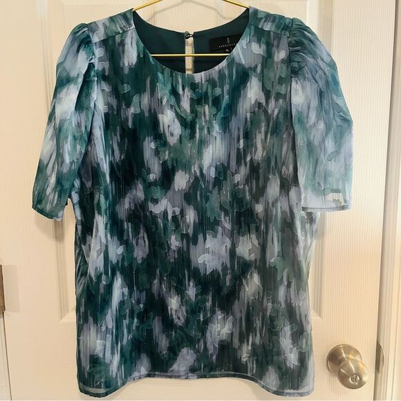 Abby Glass Elegant Green Patterned Women's Blouse - Picture 3 of 9